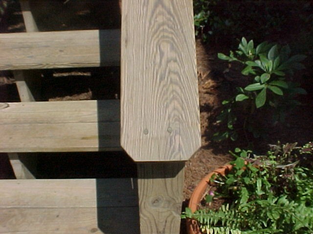 Deck floor with cedar slate stain